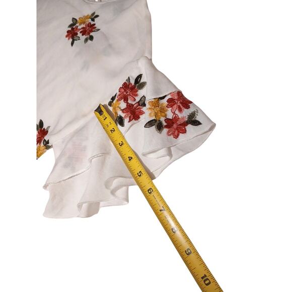 VNTG Forever 21 FLORAL EMBROIDERED Top Size M White Bohemian Festival Cropped 9 - Picture 14 of 15